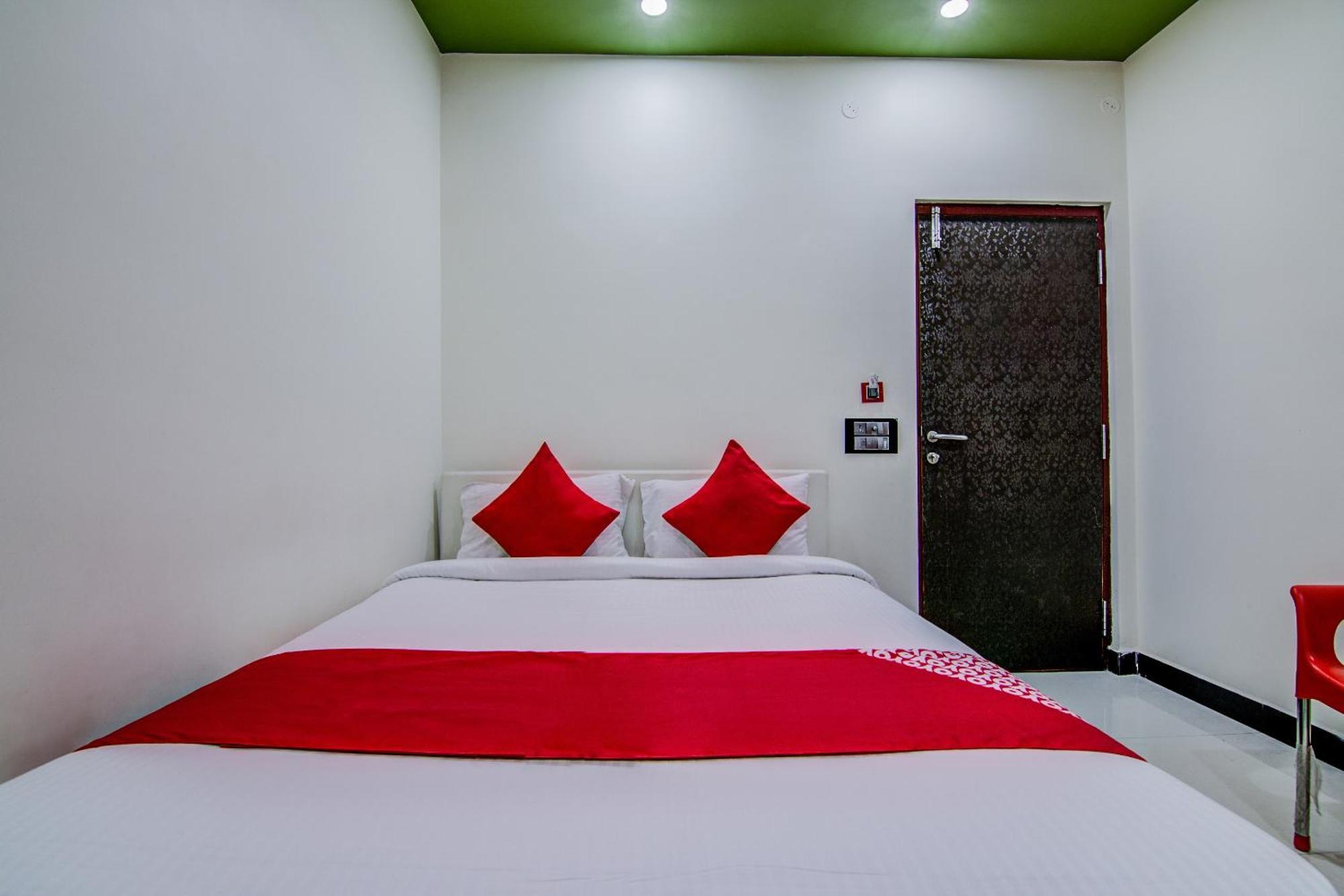 Hotel Collection O Spar Grand Visakhapatnam Exterior foto
