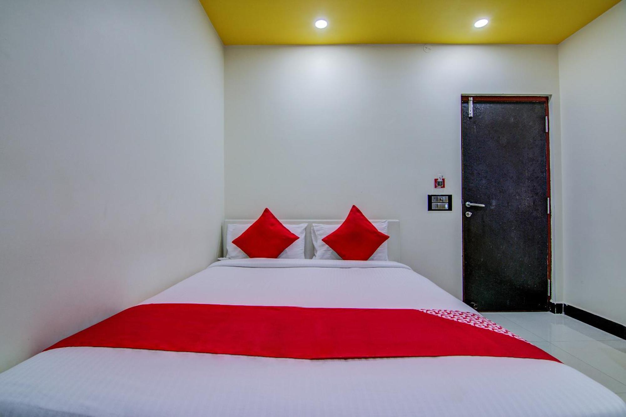 Hotel Collection O Spar Grand Visakhapatnam Exterior foto